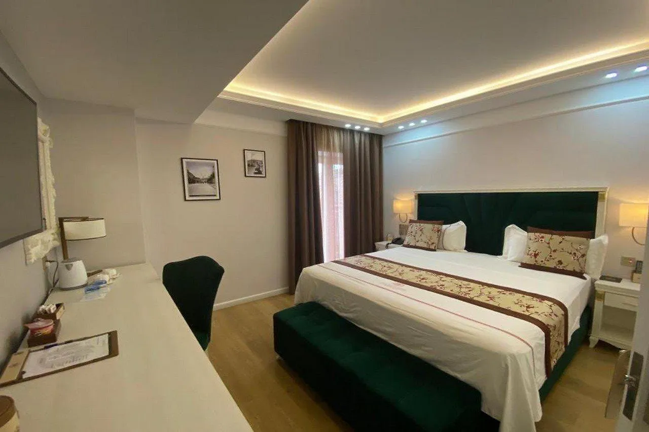 Hotel Brais Durres 4*,  Albania